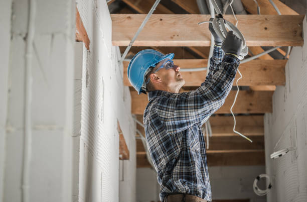 Best Emergency Electrical Repair  in Howard City, MI